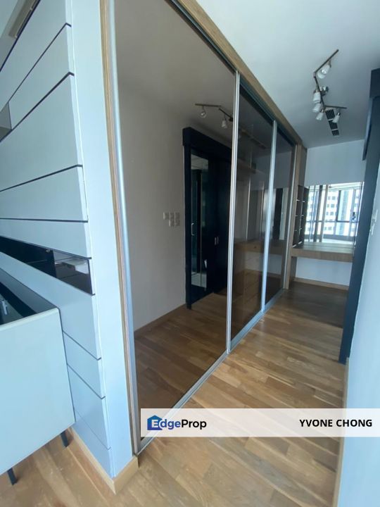 High floor renovated MK11 condo for sale , Kuala Lumpur, Mont Kiara