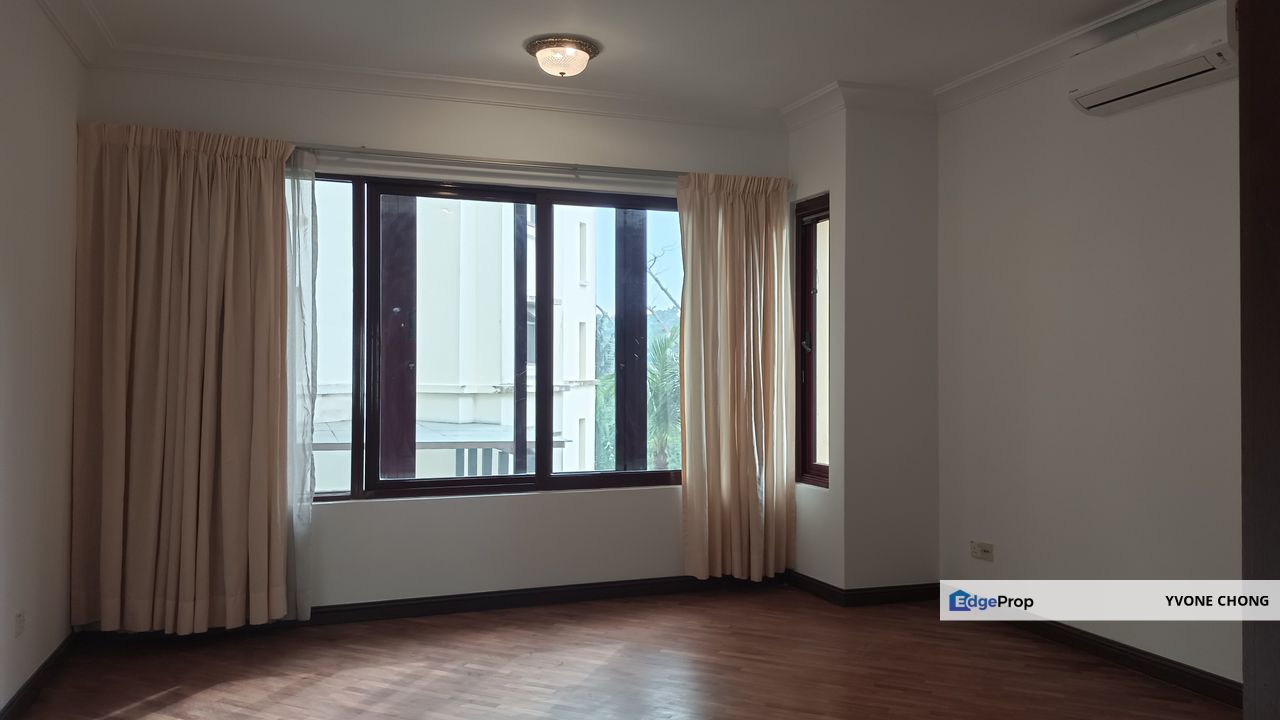 newly refurbished pool view corner unit , Kuala Lumpur, Taman Duta