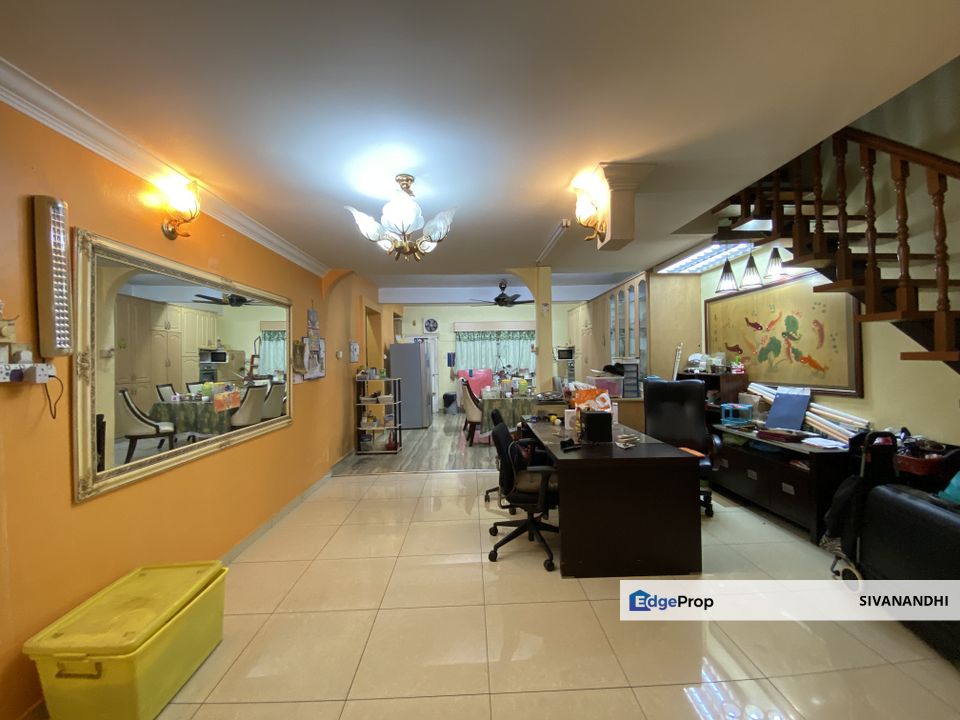 Southern Park, Klang, 2 Sty, Renovated, Furnished, Freehold, Near Schools, LRT3 Station, Selangor, Klang