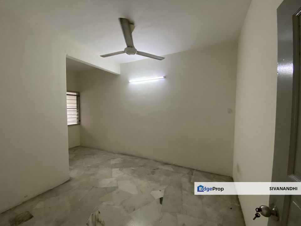 Taman Gembira, Klang, House for Rent, 2 Sty, Extended, near KTM, Schools, Selangor, Klang