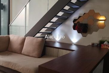 The Square @ One City