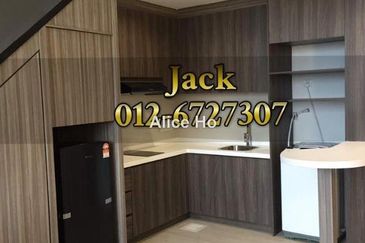 The Square @ One City