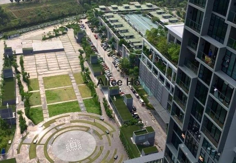 The Square @ One City