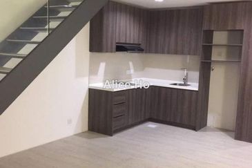 The Square @ One City