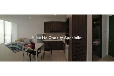 The Square @ One City