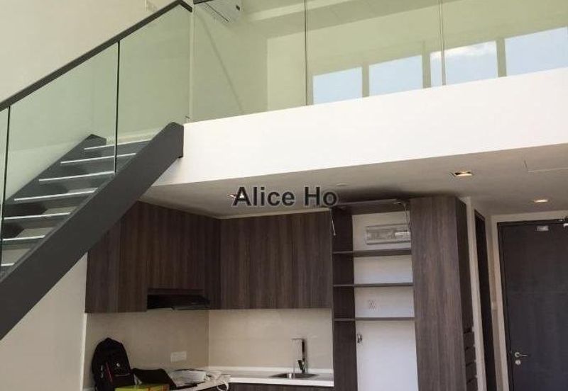 The Square @ One City