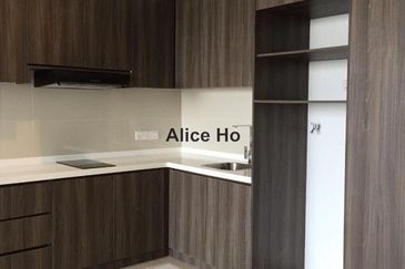 The Square @ One City