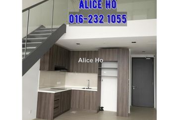 The Square @ One City