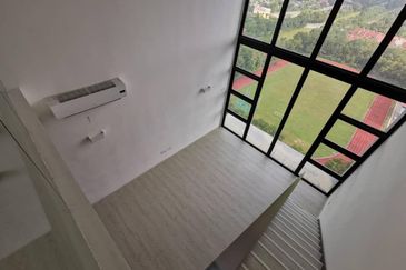 The Square @ One City