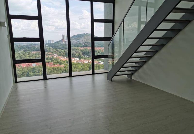 The Square @ One City