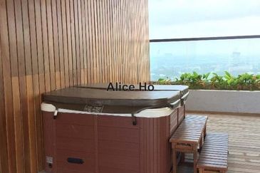 The Square @ One City