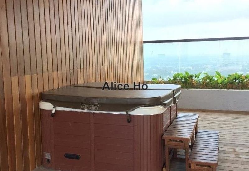 The Square @ One City