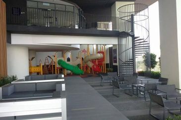 TRiGON Luxury Residences