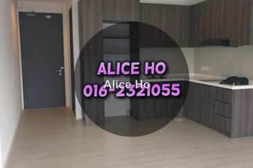 The Square @ One City