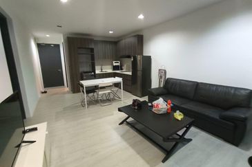 The Square @ One City