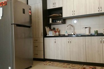 A'marine Lakeside Condominium