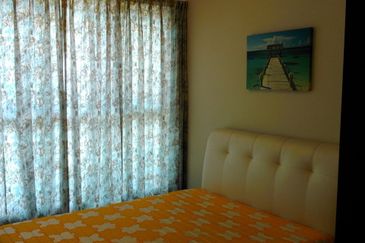 A'marine Lakeside Condominium