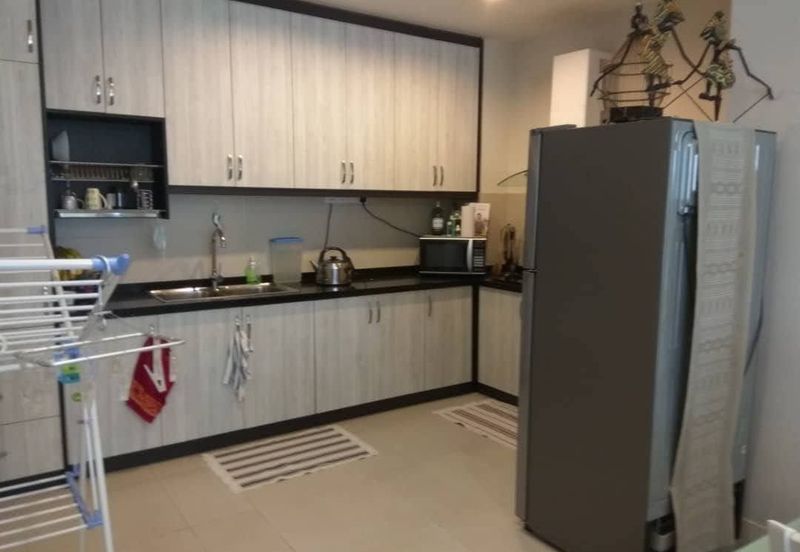 A'marine Lakeside Condominium