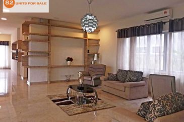 Country Heights Kajang 2 storey bungalow wt pool