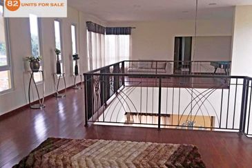 Country Heights Kajang 2 storey bungalow wt pool