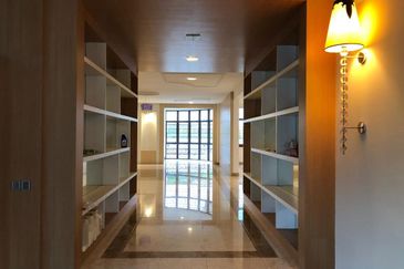 Country Heights Bungalow wt swimming pool