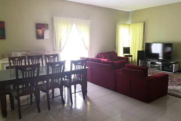 Country Heights Kajang 2 storey bungalow for sale