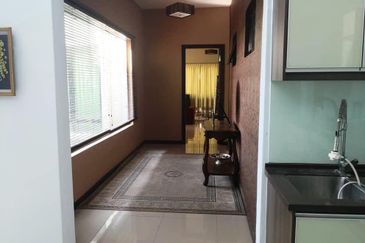 Country Heights Kajang 2 storey bungalow for sale