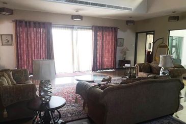 Country Heights Kajang 2 storey bungalow for sale