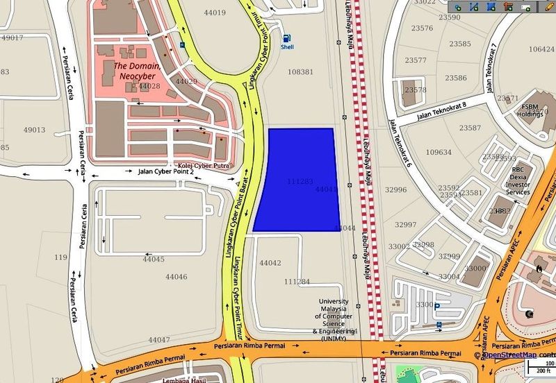 7.915 acres Commercial Land for sale