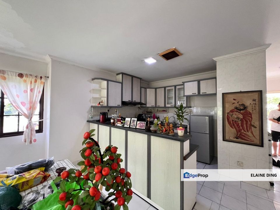 Country Heights Kajang Town House, Selangor, Country Heights