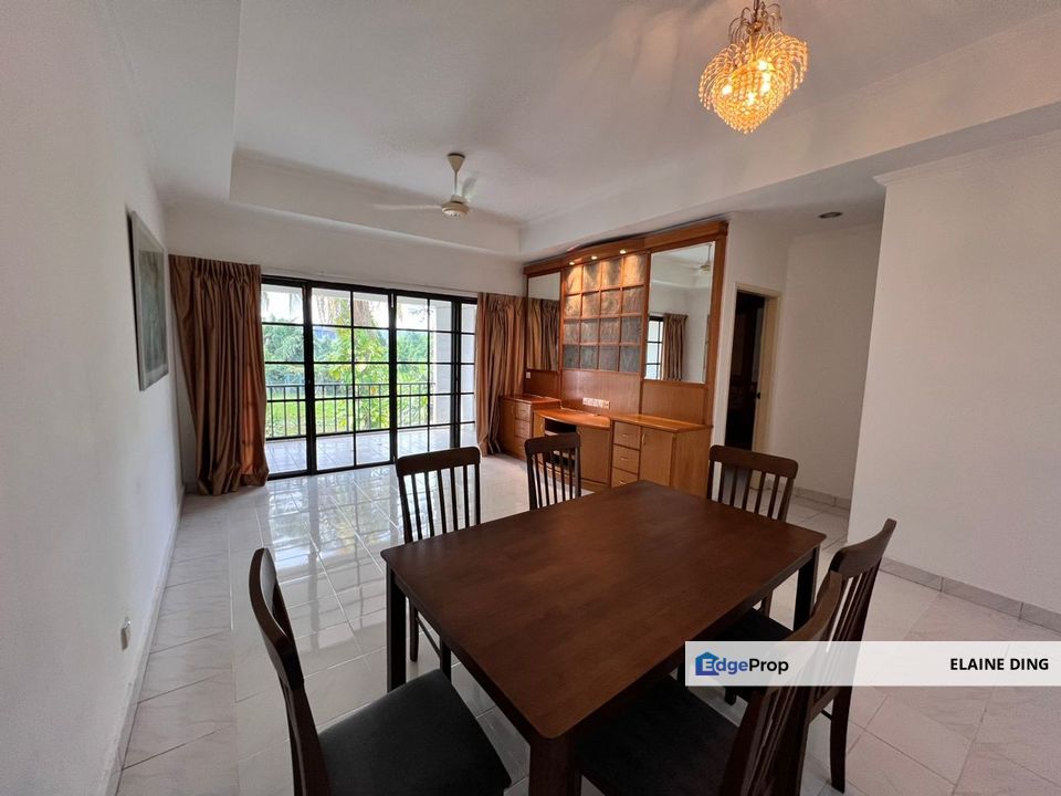 Lake view Town house @ Country Heights, Selangor, Country Heights