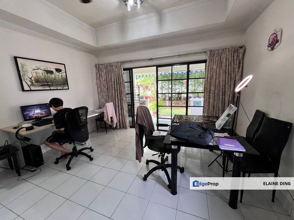 Lake view Town House @ Country Heights Kajang, Selangor, Country Heights