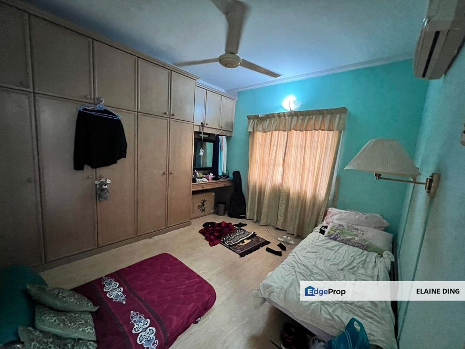 Lake view Town House @ Country Heights Kajang, Selangor, Country Heights