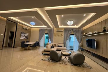 Restree Country Heights Kajang Super Semi D