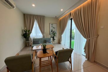 Restree Country Heights Kajang Super Semi D