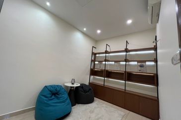 Restree Country Heights Kajang Super Semi D