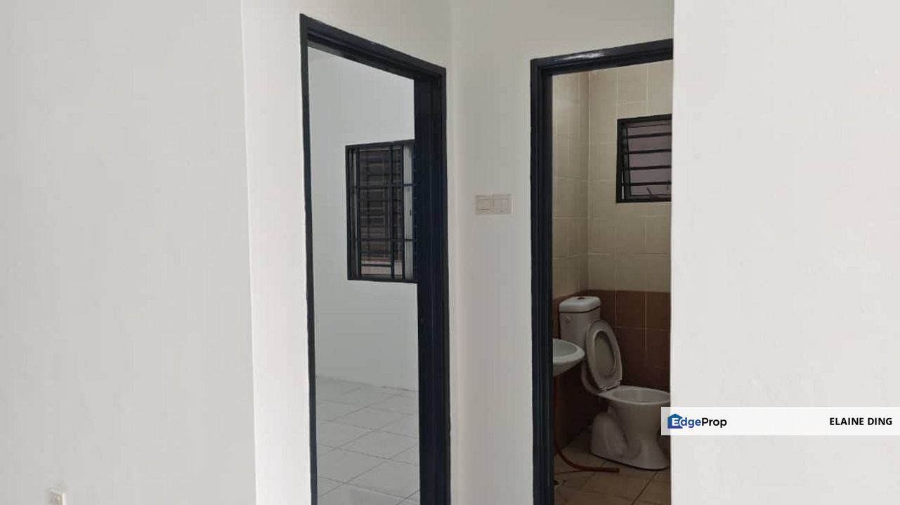 Suria Court Apartment 3 rooms, Selangor, Cheras South