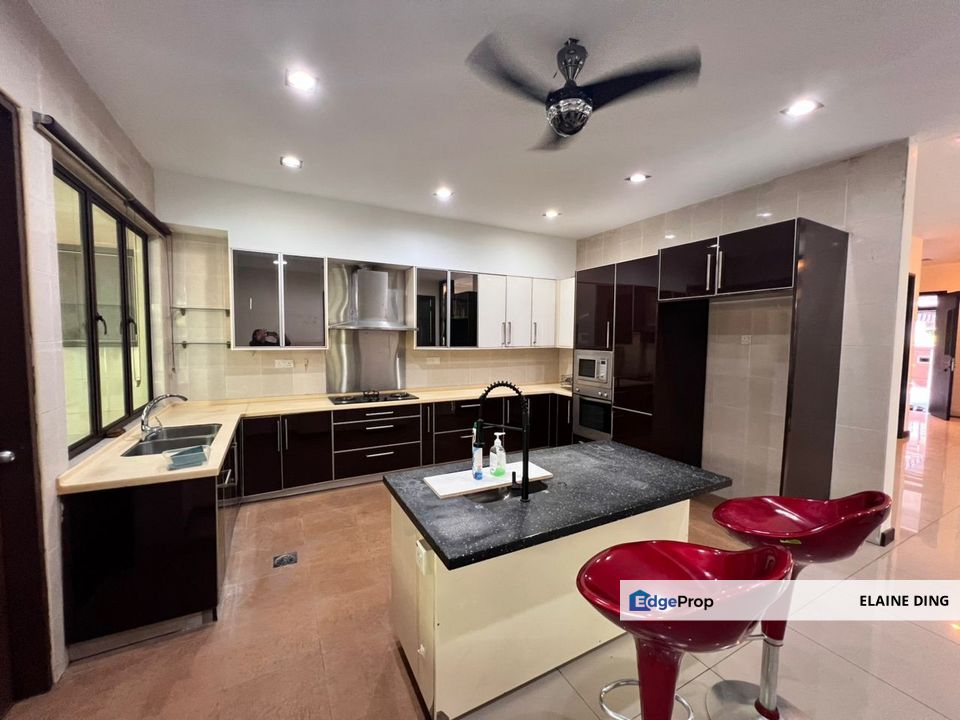 2.5 Storey Semi D, Selangor, Country Heights