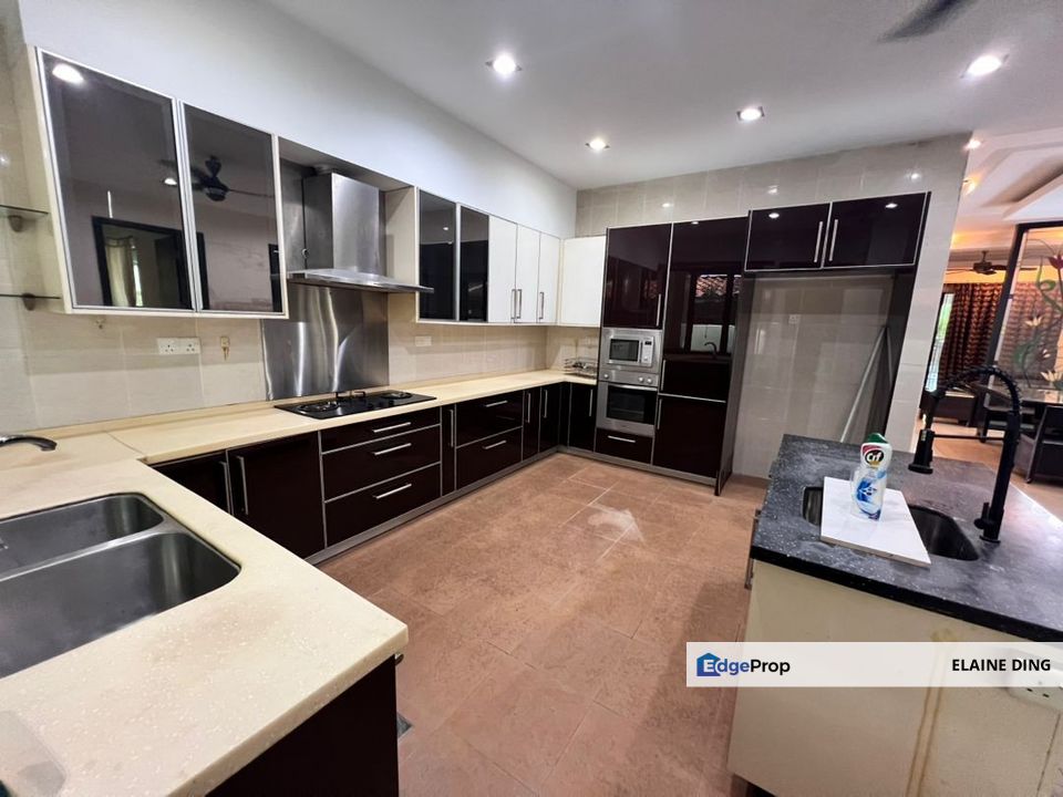 2.5 Storey Semi D, Selangor, Country Heights