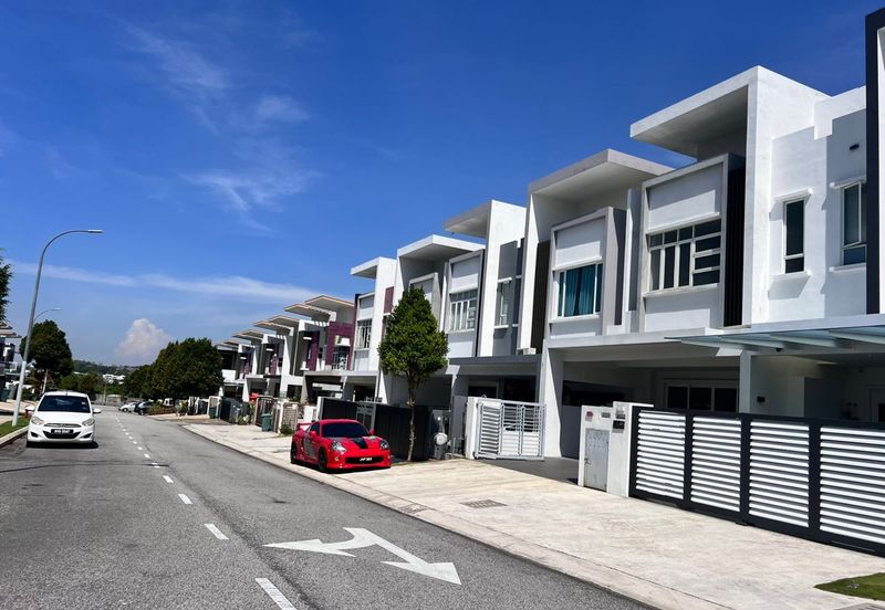 Semanja Park Terraces