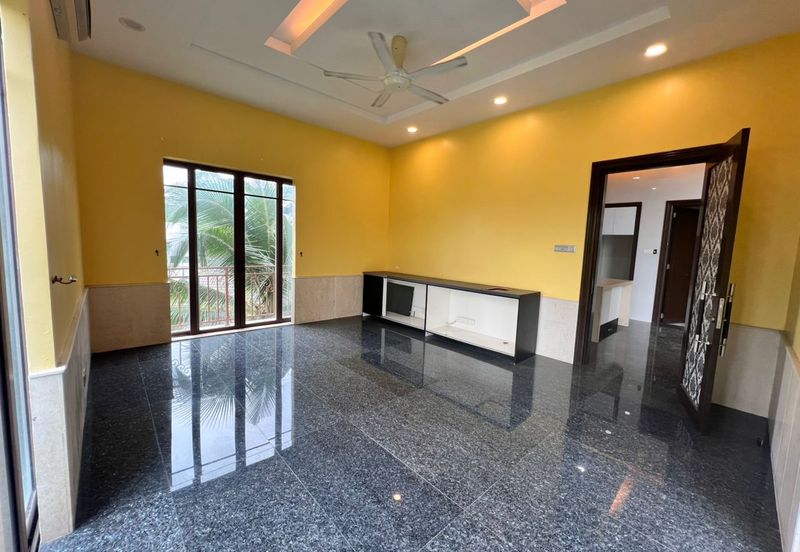 The Lotus of The Mines