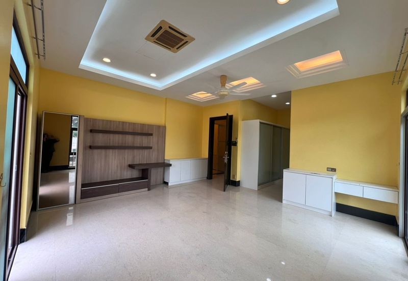 The Lotus of The Mines