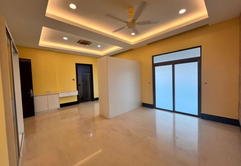 The Lotus of The Mines