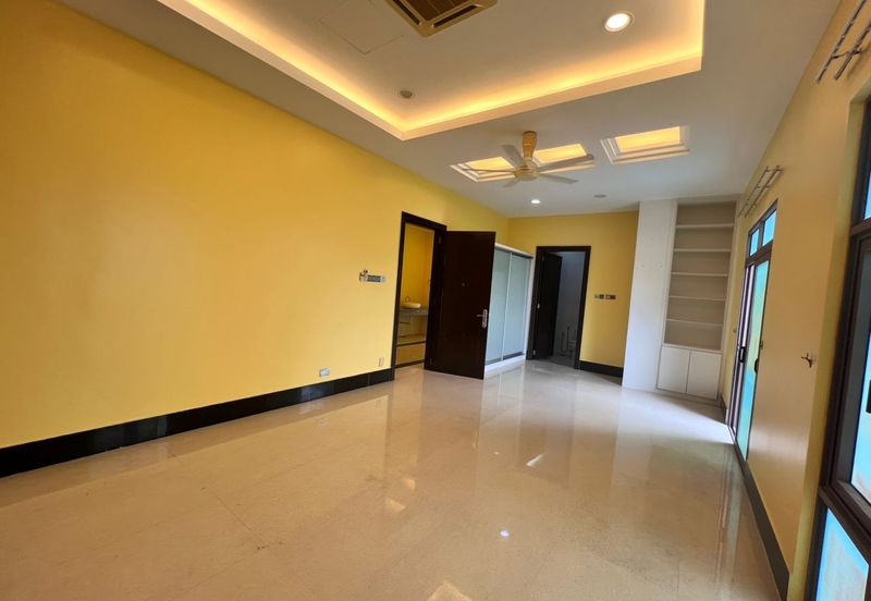 The Lotus of The Mines