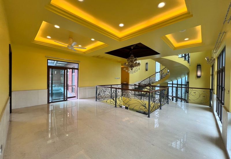 The Lotus of The Mines