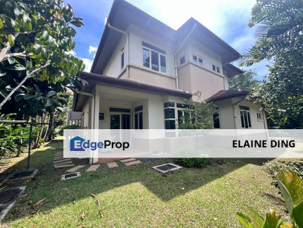2 storey Bungalow with 1 acres no man land beside, Selangor, Country Heights