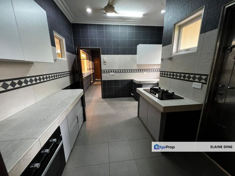 2 Storey Bungalow with swimming pool, Selangor, Country Heights