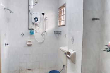 Gated & Guarded Community