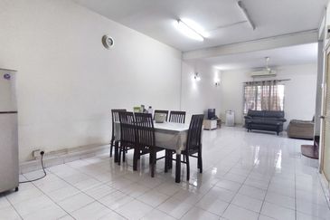 Gated & Guarded Community