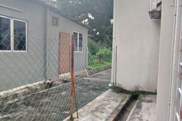 Gated & Guarded Community